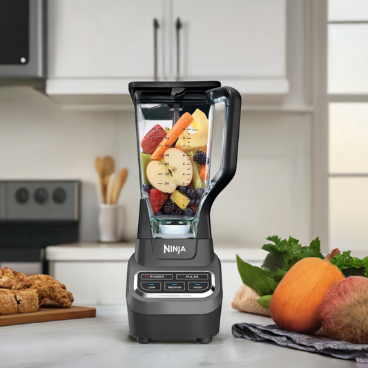 Ninja professional blender 1000w BL610; 72 oz smoothie and ice crusher.